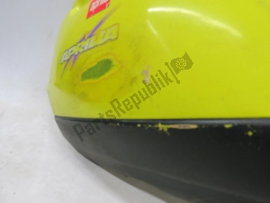 aprilia AP8231136 carenatura laterale, giallo nero, destro - immagine 17 di 22