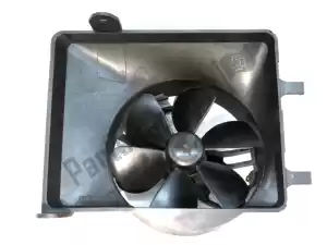 bmw 17111464986 fan shroud left - Right side