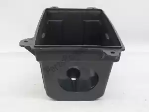 aprilia ap8131120 air filter box - image 10 of 12