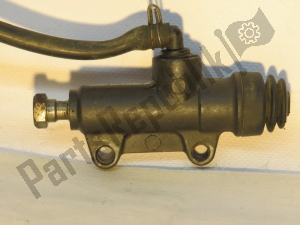 aprilia AP8113324 brake pump - Upper part