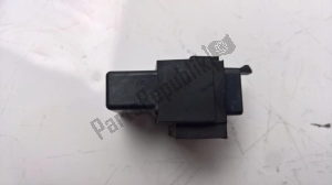 aprilia AP8212469 relay 12v/30a - Left side