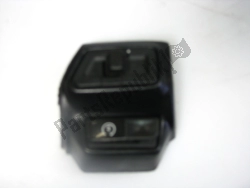 Aprilia AP8212837, Bouton lumineux à 2 voies, OEM: Aprilia AP8212837