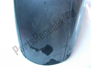 aprilia AP8126957 front mudguard grey - Right side