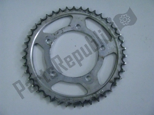 aprilia AP8107122 chain ring - Left side