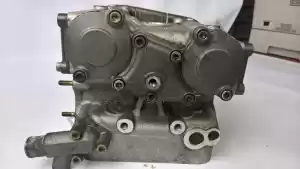 ducati 30120021A cylinder head - image 17 of 36