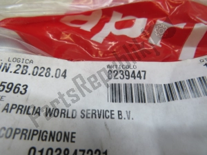 aprilia AP8239447 protezione ingranaggi - Parte superiore