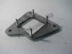 Here you can order the clamp flange support from Piaggio Group, with part number 653038: