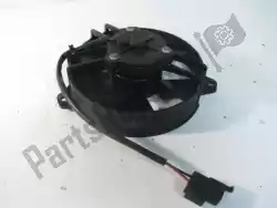 Here you can order the fan cpl from Piaggio Group, with part number 622055: