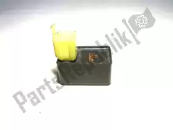 Here you can order the relay from Honda (Shindengen), with part number 31700124003: