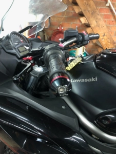 Kawasaki MTSP20210916093350USQYD régler les leviers d'embrayage et de frein - image 16 de 16