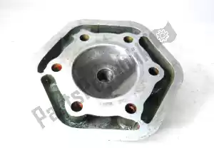 hiro se2002005 cylinder head - Middle