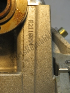 aprilia AP0613407 cylinder head, front - image 36 of 37