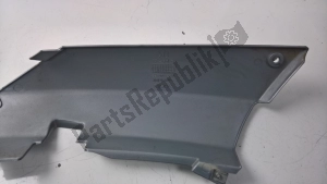 aprilia AP8158041 left side panel, grey - Upper part