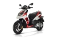 Todas as peças originais e de reposição para seu Aprilia SR Motard 50 2T Metca 41 2022.