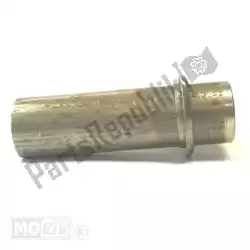 Here you can order the spacer from Piaggio Group, with part number 564438: