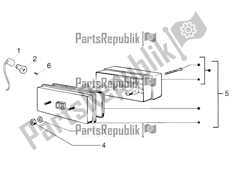 Todas as partes de Lanterna Trazeira do APE TM 703 Diesel LCS 422 CC 2005 - 2022