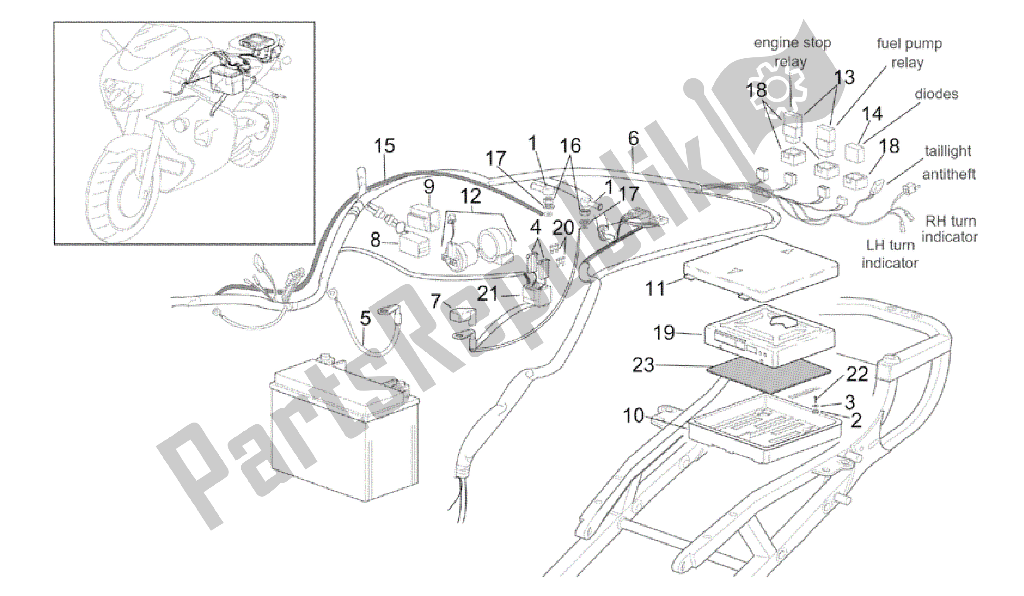 All parts for the Rear Electrical System of the Aprilia RSV Tuono 3952 1000 2002 - 2003