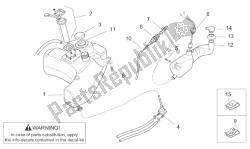 Oil and fuel tank