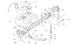 Oil and fuel tank