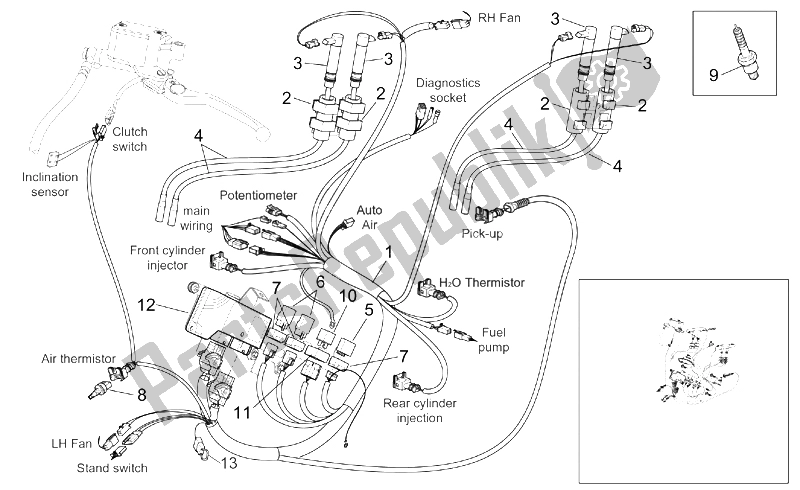All parts for the Rear Electrical System of the Aprilia RST 1000 Futura 2001
