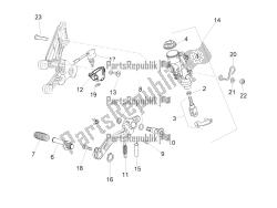 REAR MASTER CYLINDER