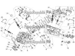 Cylinder head - valves