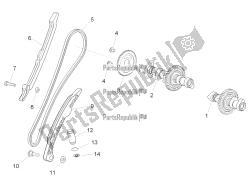 układ rozrządu z tylnym cylindrem