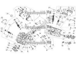 Cylinder head - valves