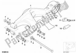 Rear wheel swinging arm