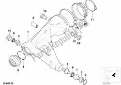 Rear wheel swinging arm