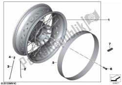 Spoke wheel, rear