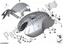 contenitore del carburante con tubo di riempimento