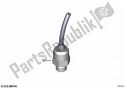 Temperature sensor, cylinder head