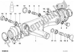 Rear wheel swinging arm