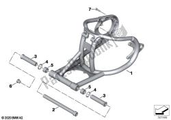 Rear wheel swinging arm