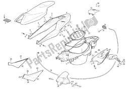 selle - compartiment casque