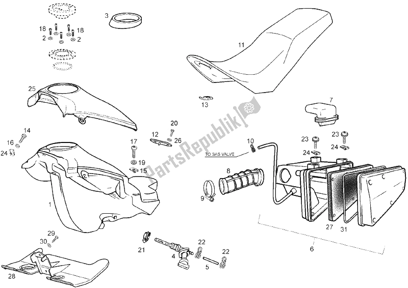 All parts for the Tank of the Derbi Senda 125 SM 4T Baja E2 2006