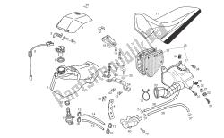 RESERVOIR - BOITE FILTRE - SELLE