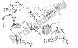 RESERVOIR - BOITE FILTRE - SELLE