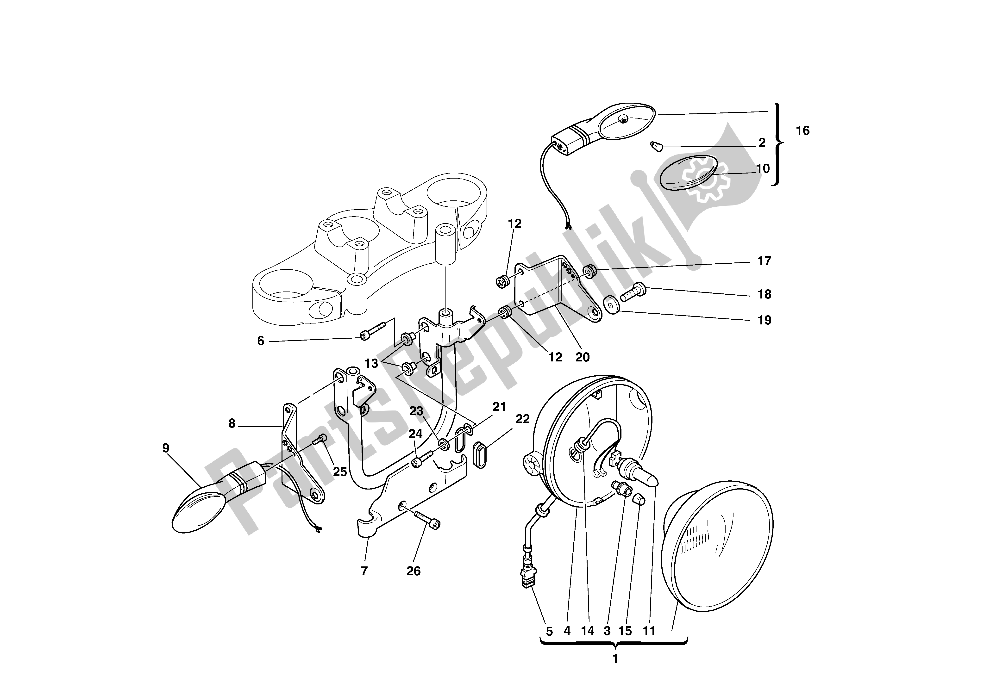 Todas las partes para Faro Delantero de Ducati Monster 750 2002