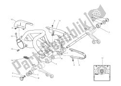 Swingarm and drive chain