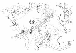 EXHAUST SYSTEM