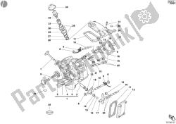 Horizontal cylinder head