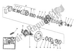 HUB, REAR WHEEL