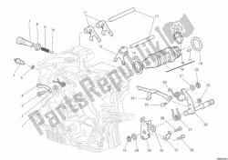 GEAR CHANGE MECHANISM