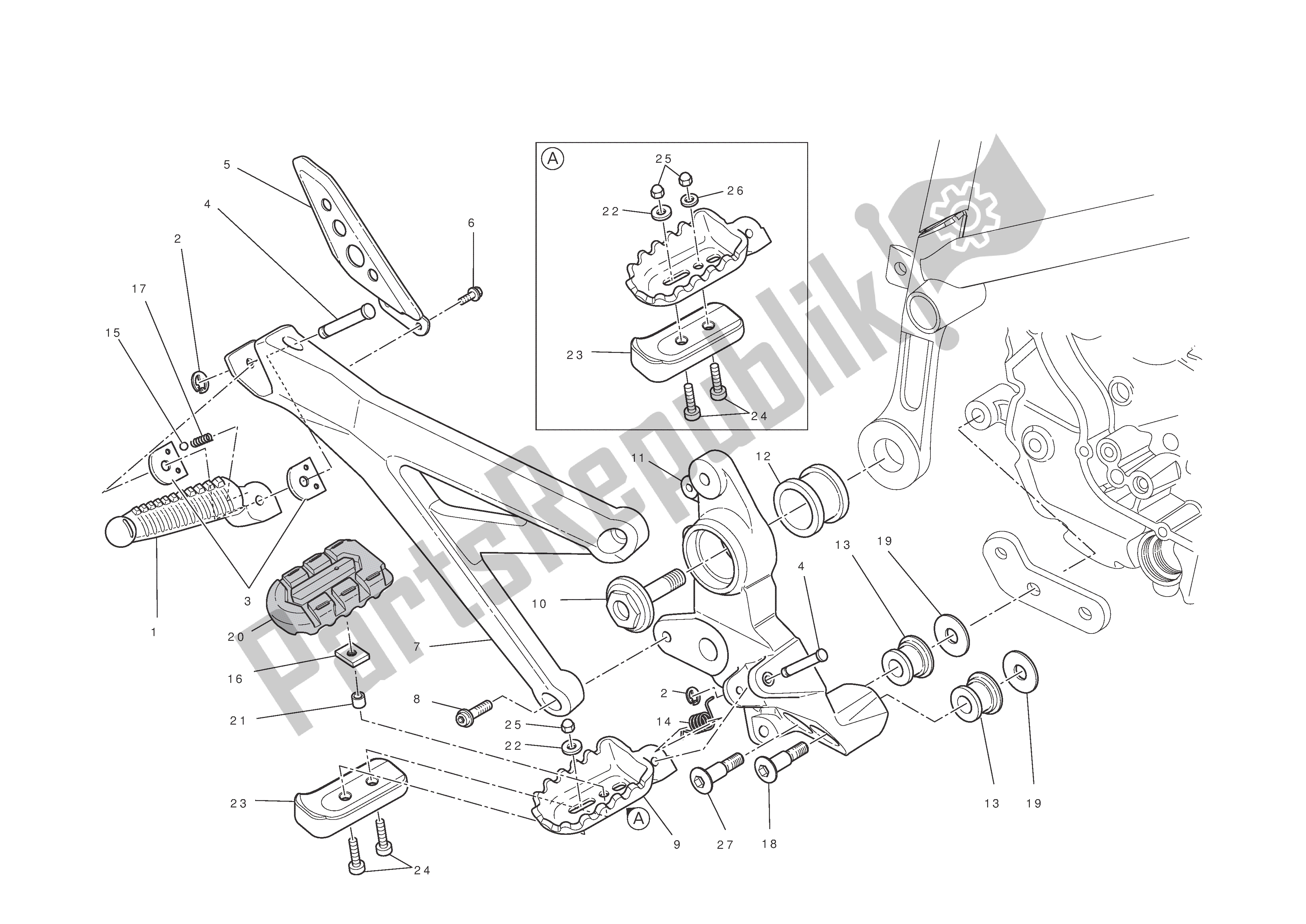 Tutte le parti per il R. H. Poggiapiedi del Ducati Hypermotard EVO SP 1100 2011