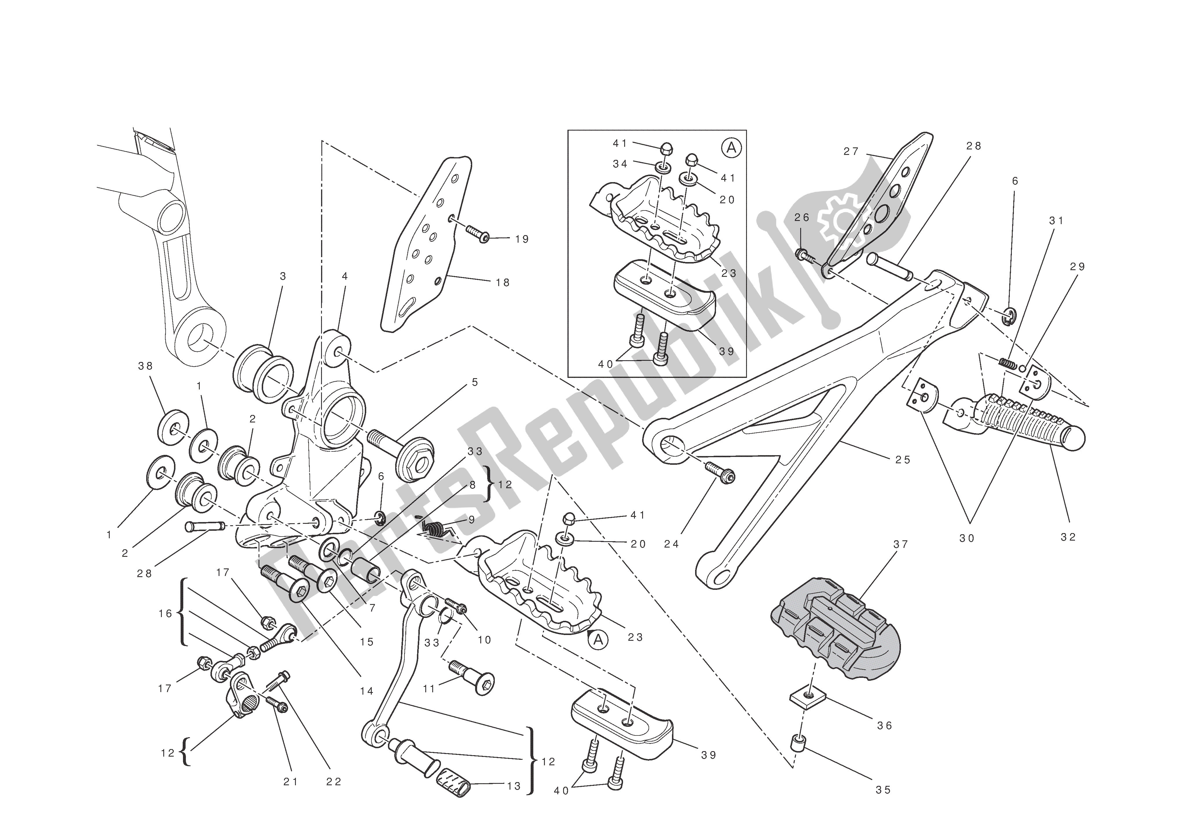 Todas las partes para L. H. Reposapiés de Ducati Hypermotard EVO SP 1100 2011