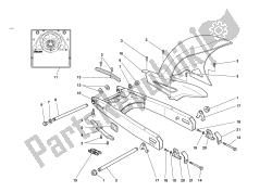 SWINGARM AND CHAIN