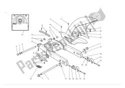 SWINGARM AND CHAIN