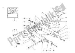 SWINGARM AND CHAIN